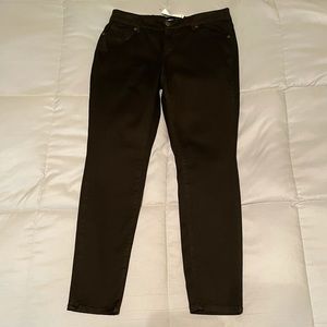 IM SORRY, BUT THIS ITEM IT NO LONGER AVAILABLE.